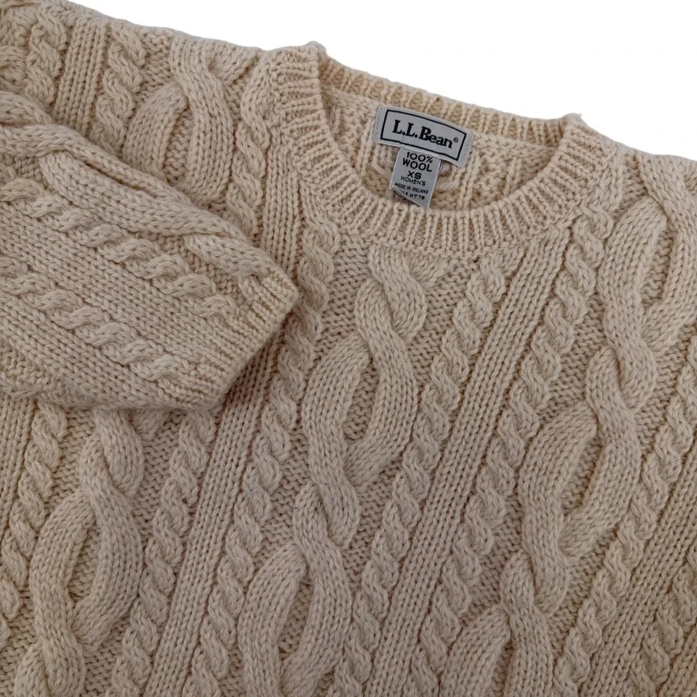 LL Bean Vintage Women XS Wool Fisherman Sweater Made in Ireland Cable Knit Cream